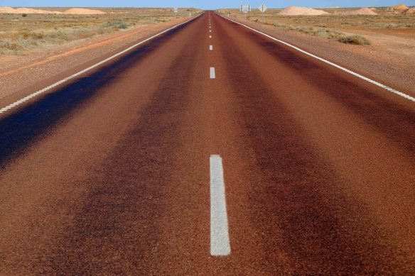 Road to Coober Pedy