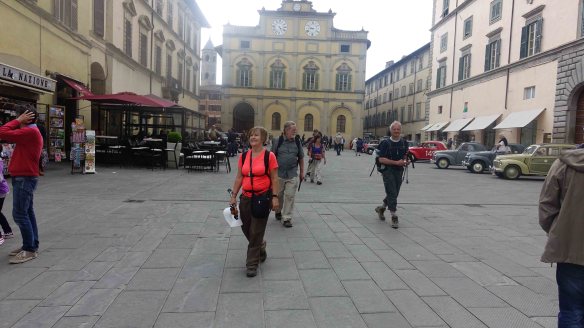 Walking through CdC square