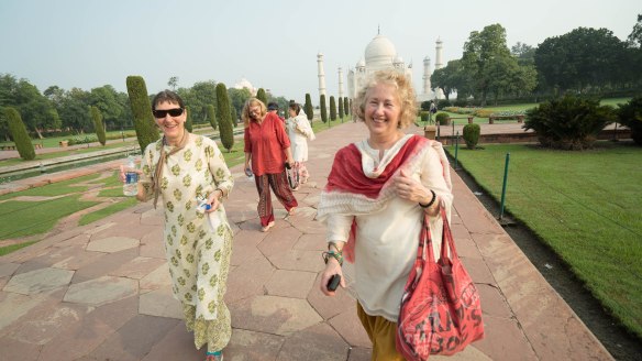 cpyright BIll Bennett