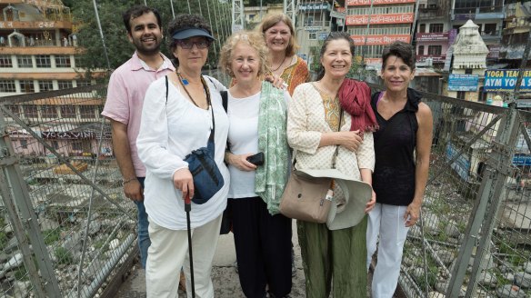 cpyright BIll Bennett