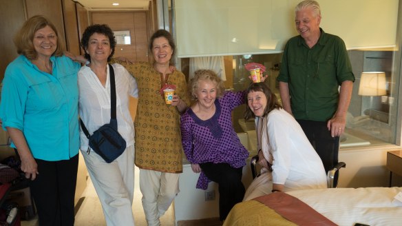 cpyright BIll Bennett