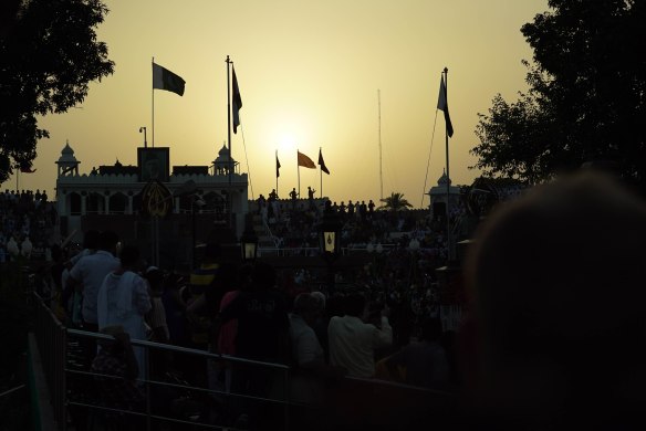 cpyright BIll Bennett