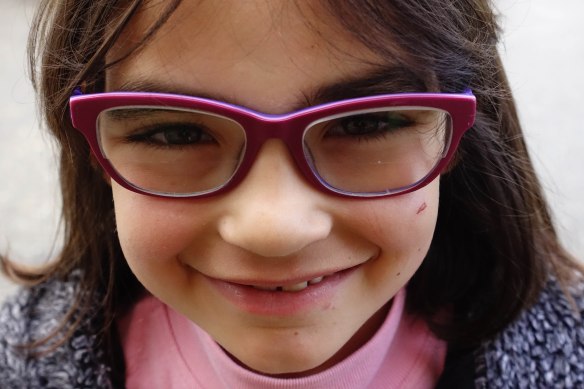 girl with purple glasses-1