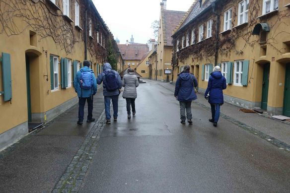 fuggerei-walking-thru